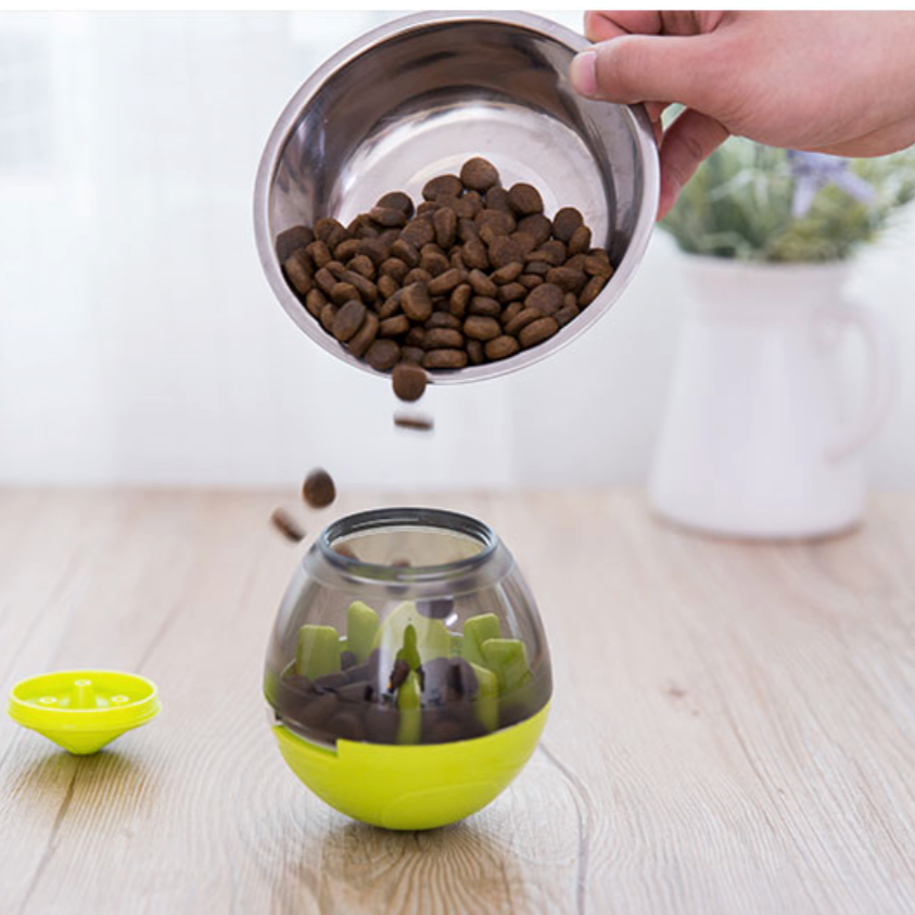 IQ Treat ball interactive food egg (WS68)