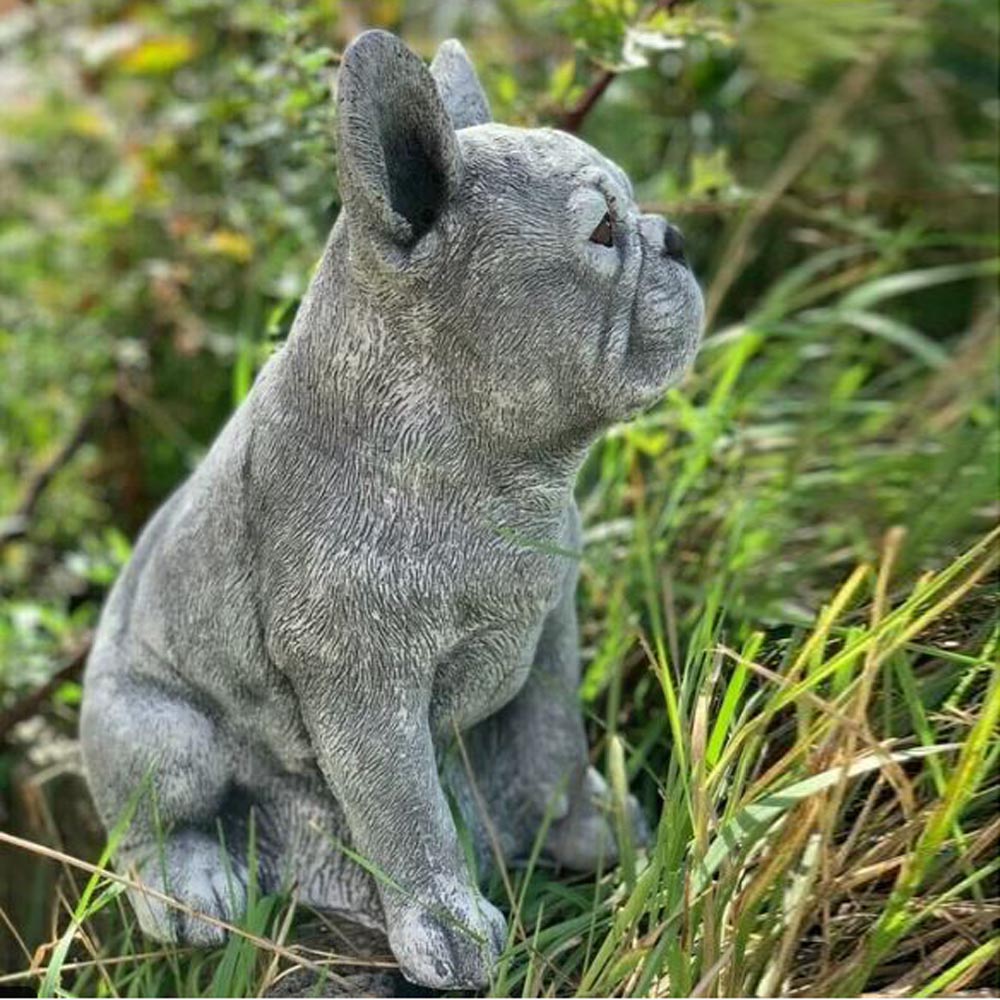 french bulldog statue outdoor